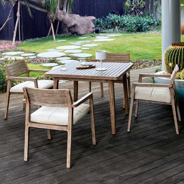 引取り出来る方限定　Maiori マイオリ ガーデンチェア・テーブルセット 引取り出来る方限定 Maiori マイオリ ガーデンチェア・テーブル