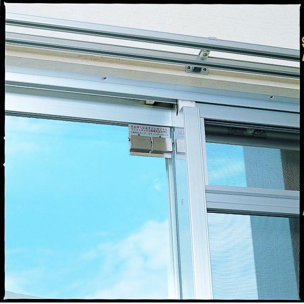 ノムラテック 快適防犯 Ｗロックガード N-1036 1個 |  | 02