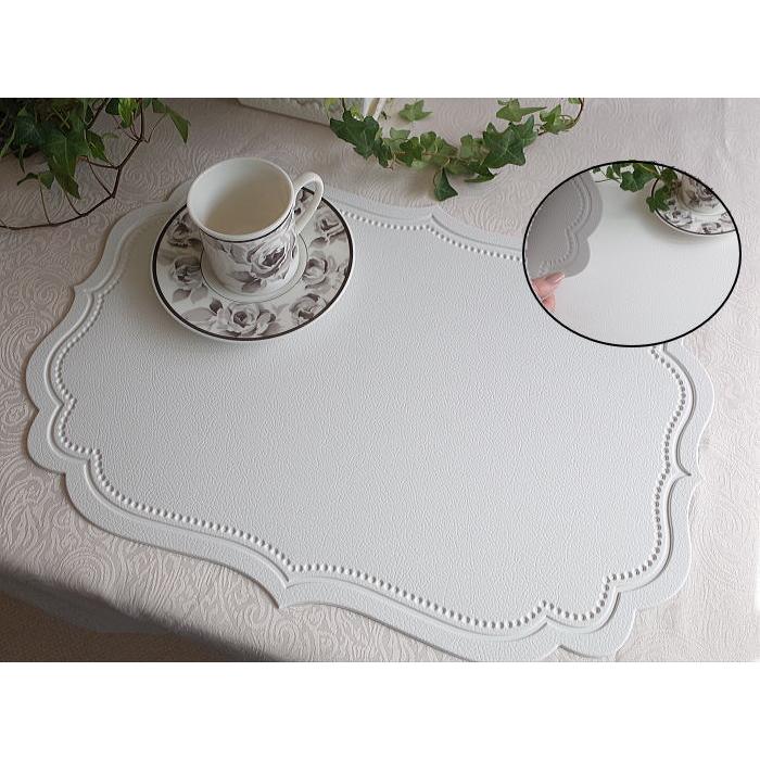 ランチョンマット 北欧 ビスケット サイズ約32.5×46cm（変形