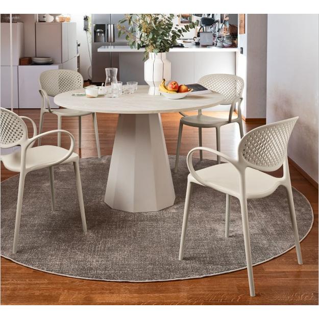 美品カリガリス コヌビア ディックス ダイニングテーブル ボーコンセプト calligaris（カリガリス） ○コヌビア ディックス ダイニングテーブル