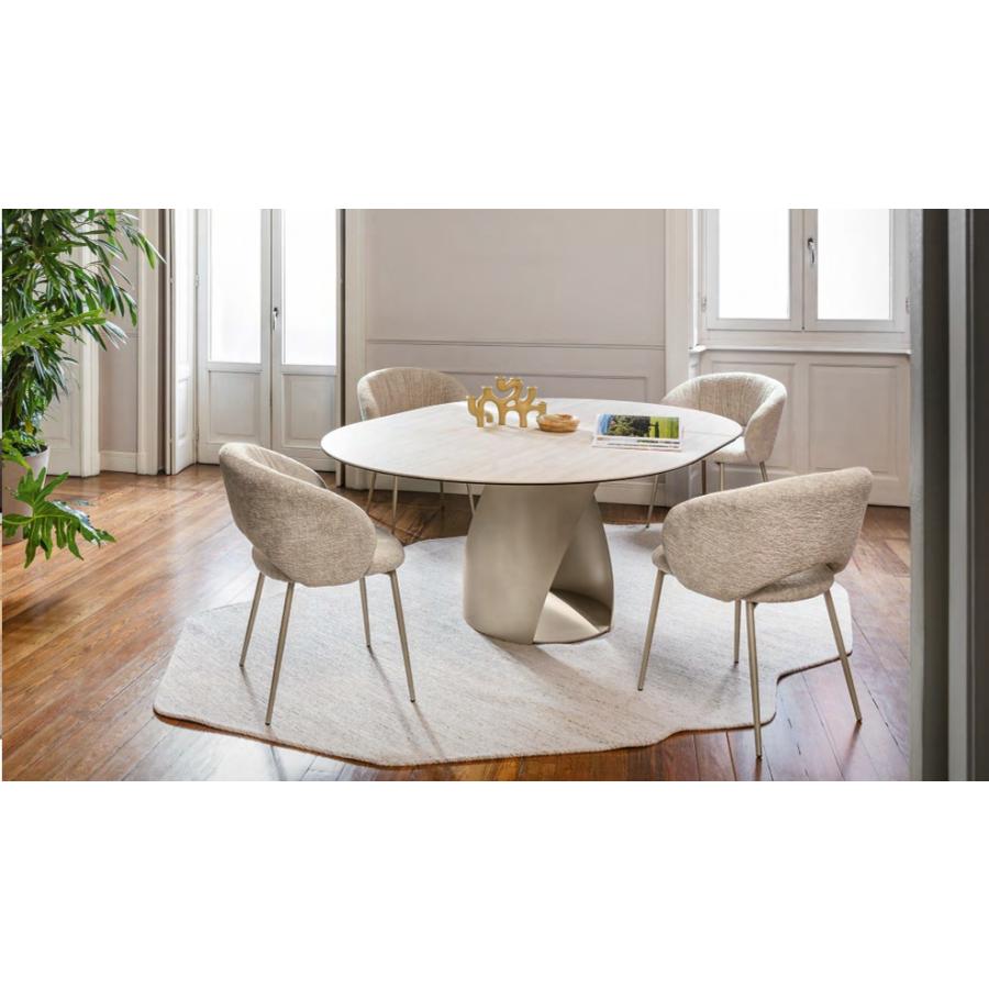 calligaris（カリガリス） ○カリガリス サイクロン 伸長式ダイニング