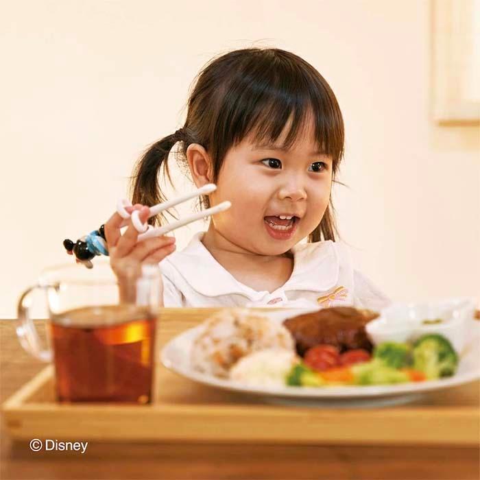 ミッキー ミニー プー トレーニング箸 しつけ箸 矯正箸 お箸練習 右手用 送料無料（着日・時間指定、代引き不可） |  | 06