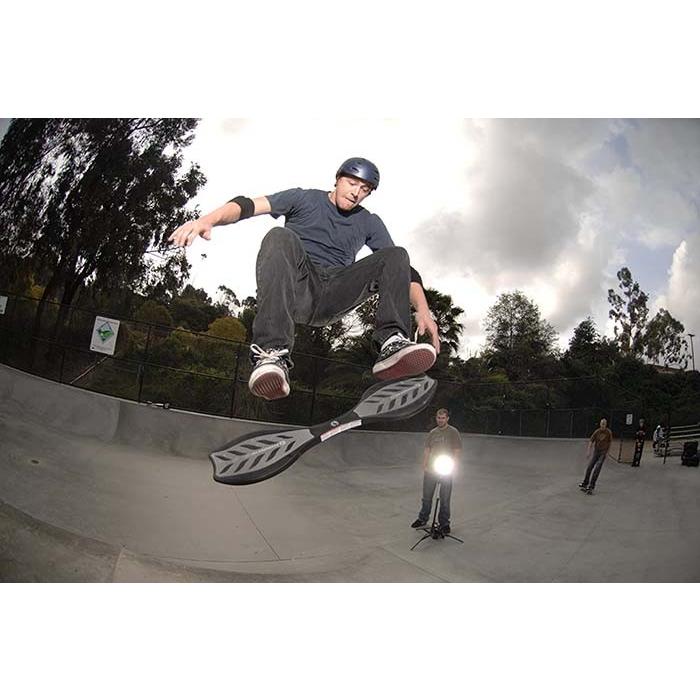 【24時間以内発送】 Razor レイザー RIPSTIK AIR PRO リップスティック エアー プロ キャスターボード スケートボード 大人 【2127048634】(10920円)