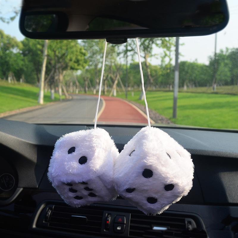 カーアクセサリー サイコロ 車 ルームミラー飾り ハンギングファジー ダイス アクセサリー 2422saikoro Manycry 通販 Yahoo ショッピング