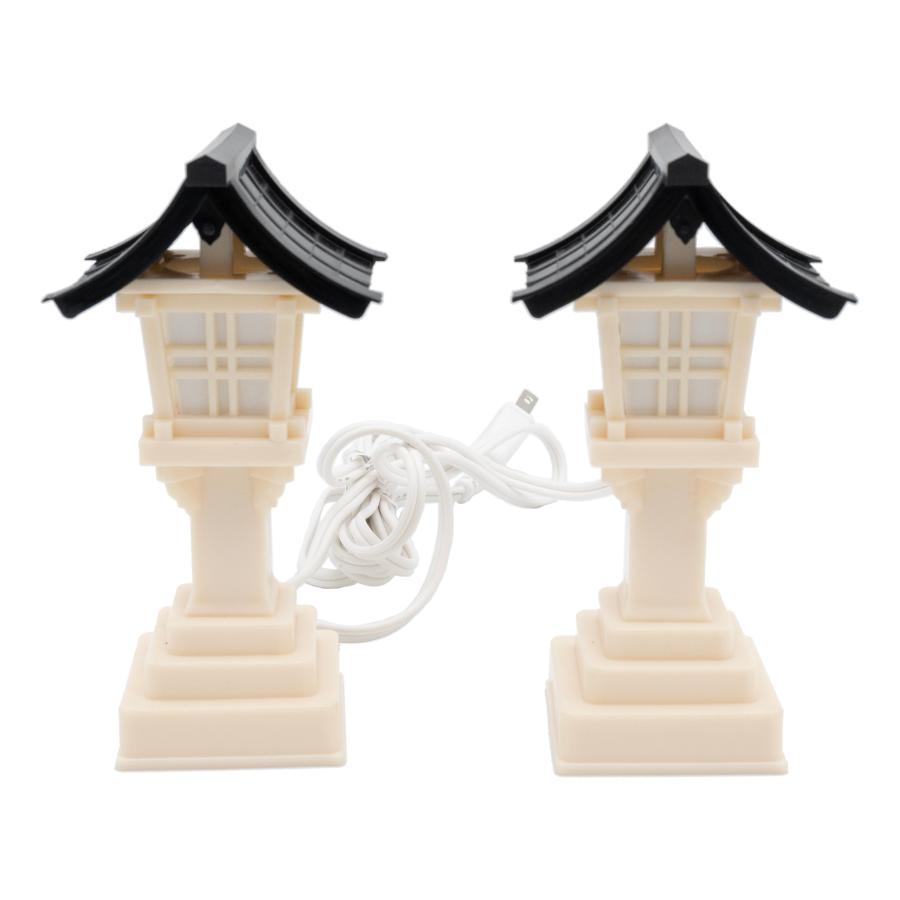 春日燈篭 神棚用 プラスチック製 一対 18cm 白 灯篭 灯籠 燈籠 神具 神社 寺院 寺社仏閣 神棚 屋内 コード式 コンセント式_1