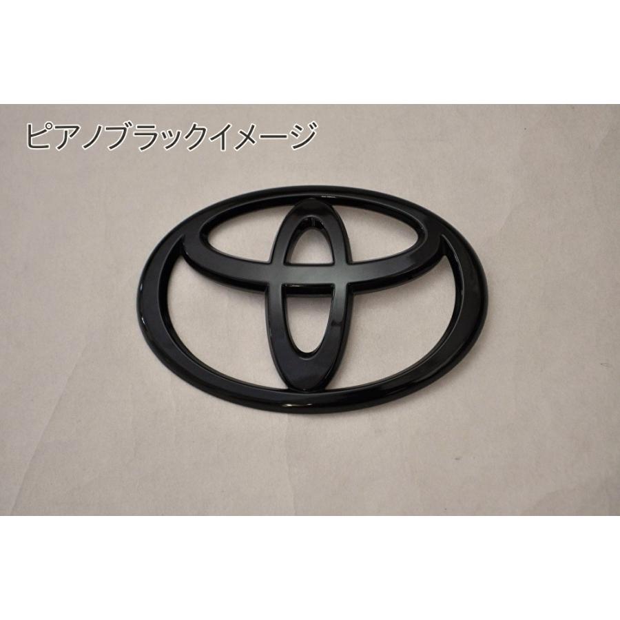 マットブラック/ピアノブラック エンブレム 送料無料 200系