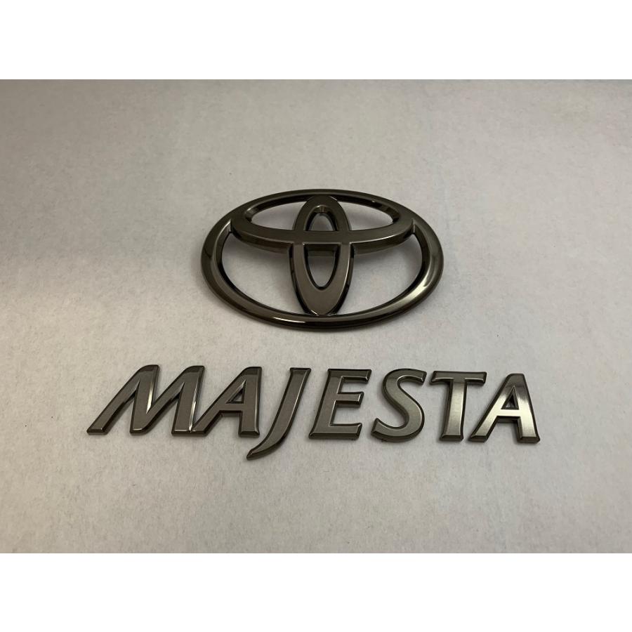 カラー エンブレム 送料無料 200系 マジェスタ ブラック リア2点