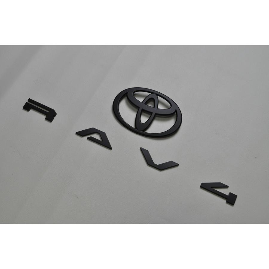 AXAN64 RAV4 マットブラックorピアノブラックorカラー エンブレム2点