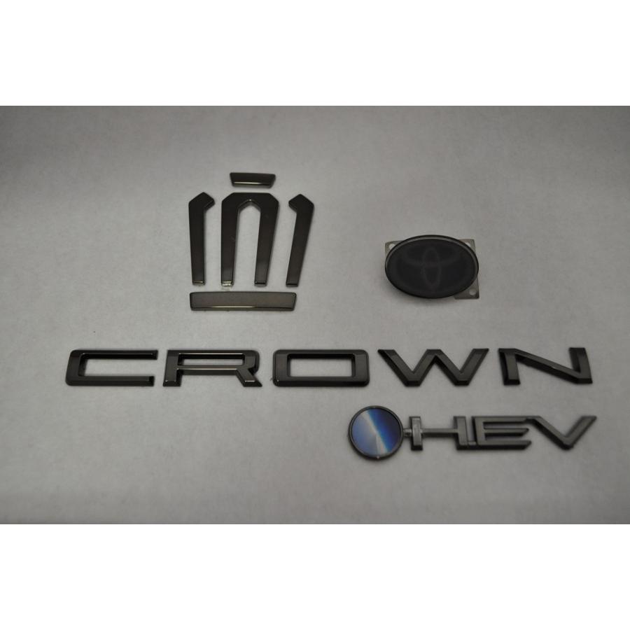 カラー エンブレム 送料無料 AZSH36 クラウンスポーツ 4点