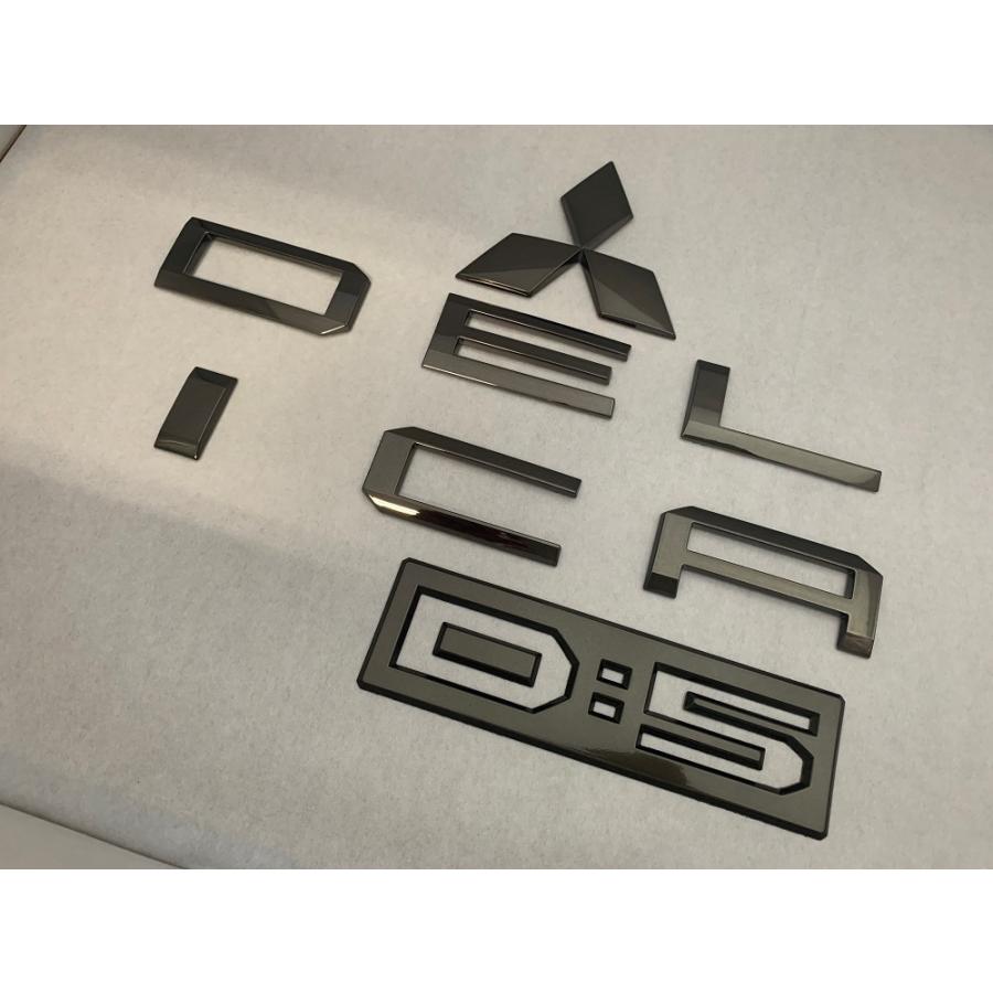 カラー エンブレム 送料無料 CV5W/1W デリカD5 ブラックメッキ