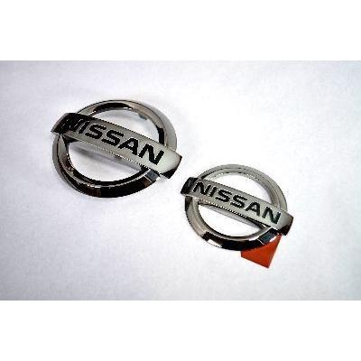 カラー エンブレム 送料無料 E52 エルグランドハイウェイスター