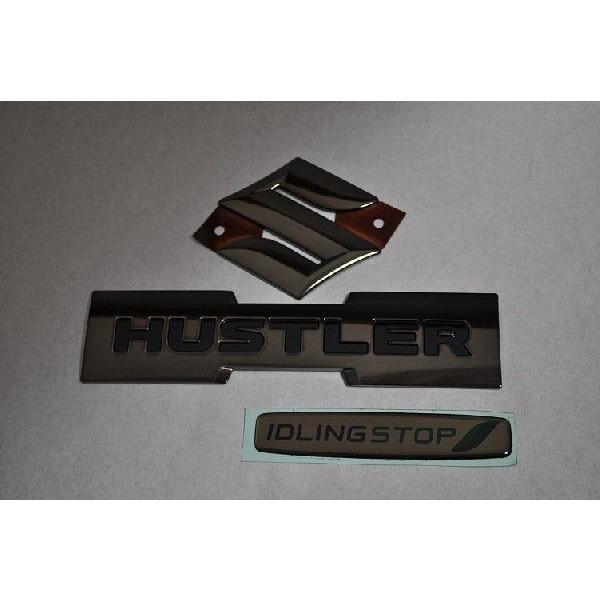 カラー　エンブレム　送料無料　ＭＲ３１Ｓ　ハスラー　リア３点　ブラック　カーパーツ　純正　メッキ_1