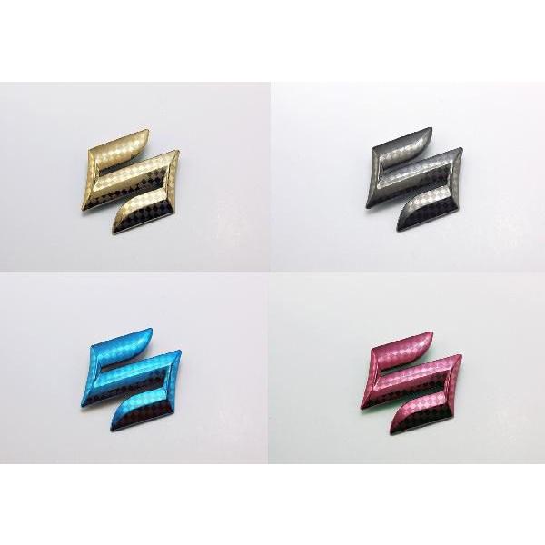 ファサネイトエンブレム　市松模様風　ＭＲ３１Ｓ　ハスラー　セット　カラー付き　カーパーツ　純正　メッキ