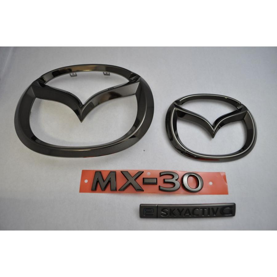 カラー エンブレム 送料無料 DREJ3P MX−30 2WD ブラック