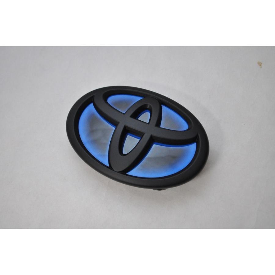 トヨタ マットブラック ピアノブラック エンブレム 送料無料 ｍｘｐｈ１０系 ヤリス ｙａｒｉｓハイブリッド フロント1点 カーパーツ 純正 メッキ Mxph10mbkf Inventer 通販 Yahoo ショッピング