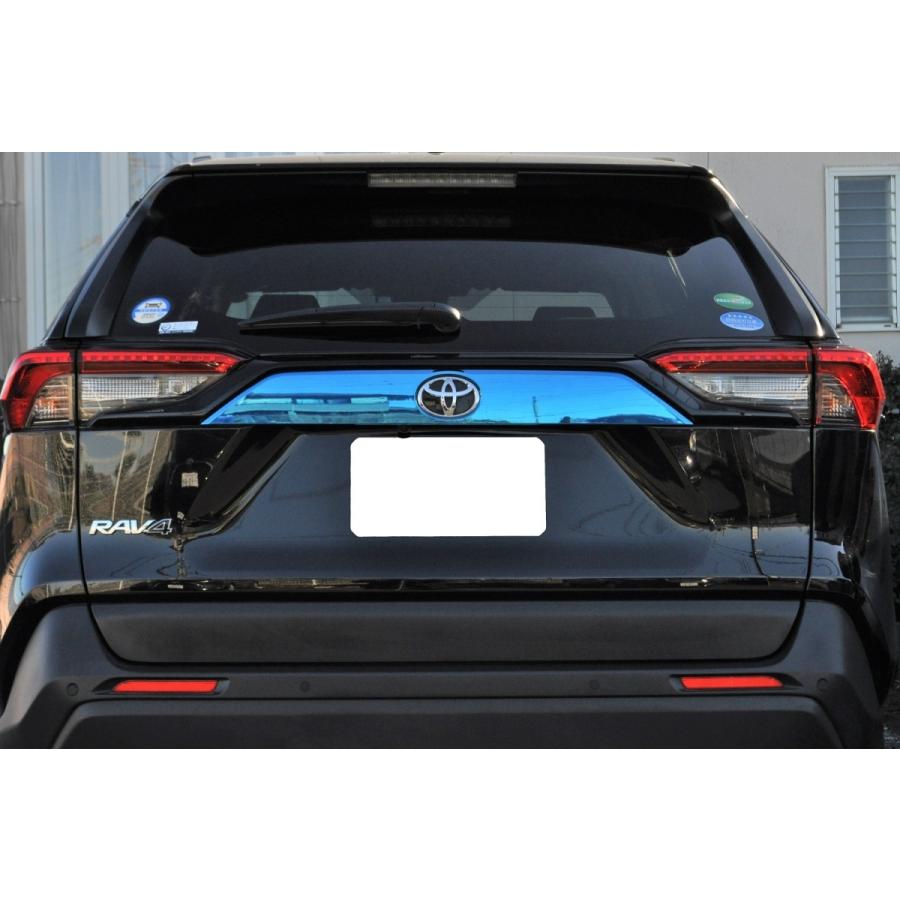 送料無料 XA50系 RAV4 リアガーニッシュ カラーメッキ