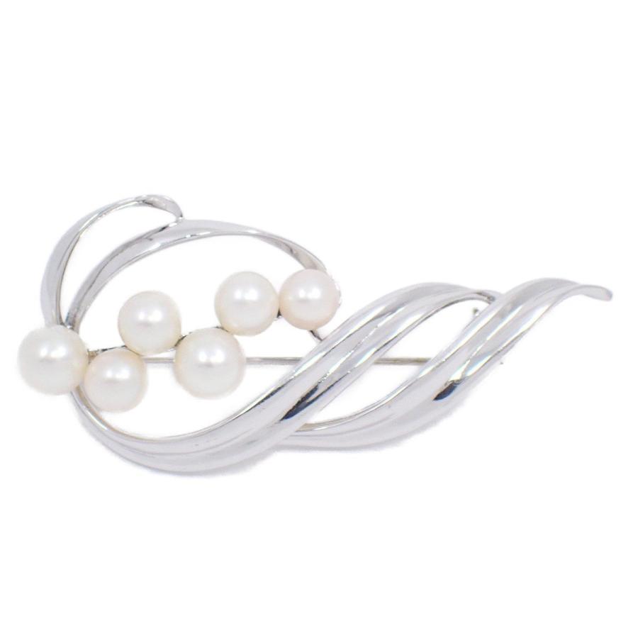 ミキモト　シルバーブローチ　リーフ MIKIMOTO（ミキモト） リーフモチーフ ブローチ シルバー/パール6粒