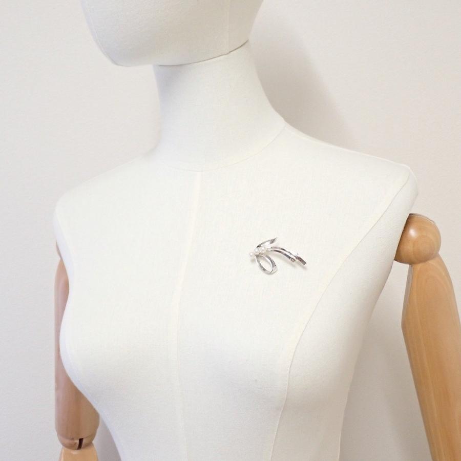 MIKIMOTO（ミキモト） リボン リーフモチーフ ブローチ シルバー