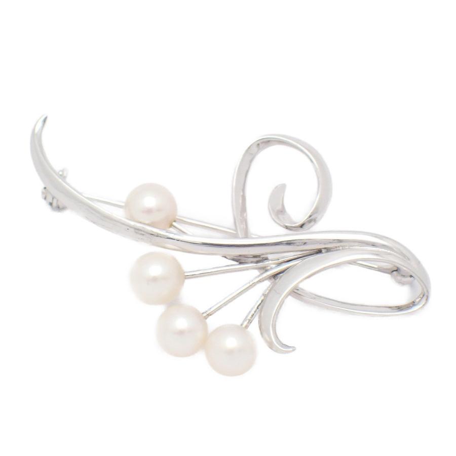 MIKIMOTO ミキモト パールブローチ シルバーフラワーモチーフ MIKIMOTO（ミキモト） フラワーモチーフ ブローチ シルバー/パール4粒