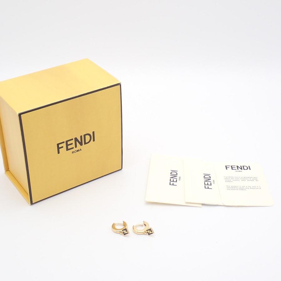 FENDI ロゴ フープピアス ゴールドカラー FENDI（フェンディ） フォーエバーフェンディ フープ ピアス ゴールド