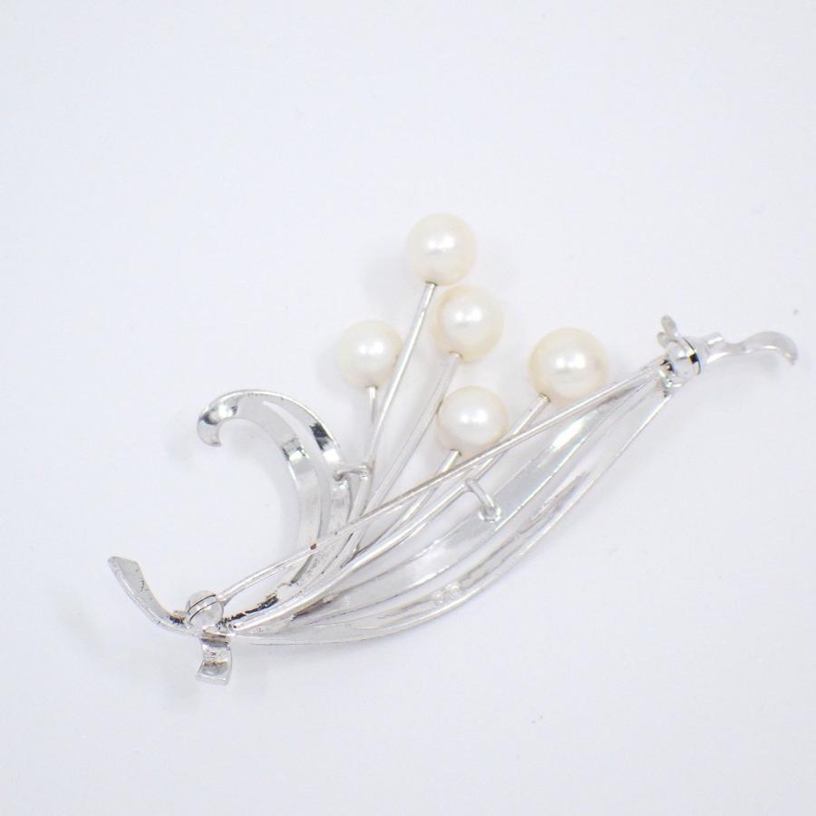 MIKIMOTO（ミキモト） フラワーモチーフ ブローチ シルバー/パール5粒