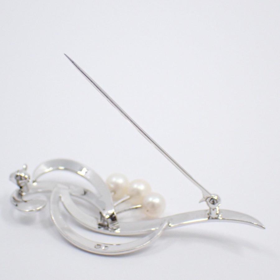 MIKIMOTO（ミキモト） フラワーモチーフ ブローチ シルバー/パール3粒