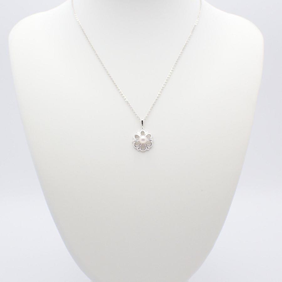 MIKIMOTO（ミキモト） 【美品】MIKIMOTO フラワー ネックレス シルバー
