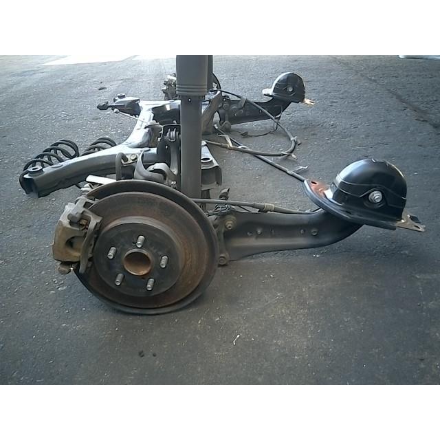 プリウス DAA-ZVW50 RアクスルビームASSY Sセーフティプラス 2ZR-FXE CVT 070    51206-47011 51206-47012の画像