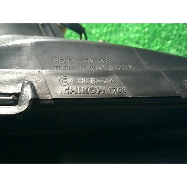 フォレスター TA-SG5 右ヘッドランプASSY X 4WD EJ202DXSAE 4FT 4L9  イチコ 1703 84001SA400の画像