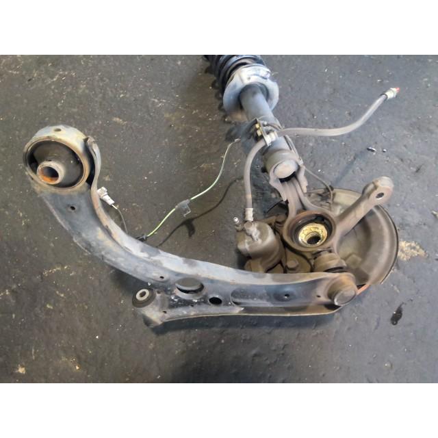 ムーヴ DBA-LA100S 右FストラットASSY L KF-VE CVT S28   48510-B2A30 43211-B2091 48068-B2041の画像