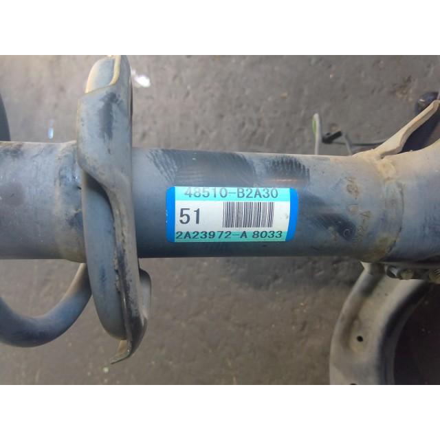 ムーヴ DBA-LA100S 右FストラットASSY L KF-VE CVT S28   48510-B2A30 43211-B2091 48068-B2041の画像