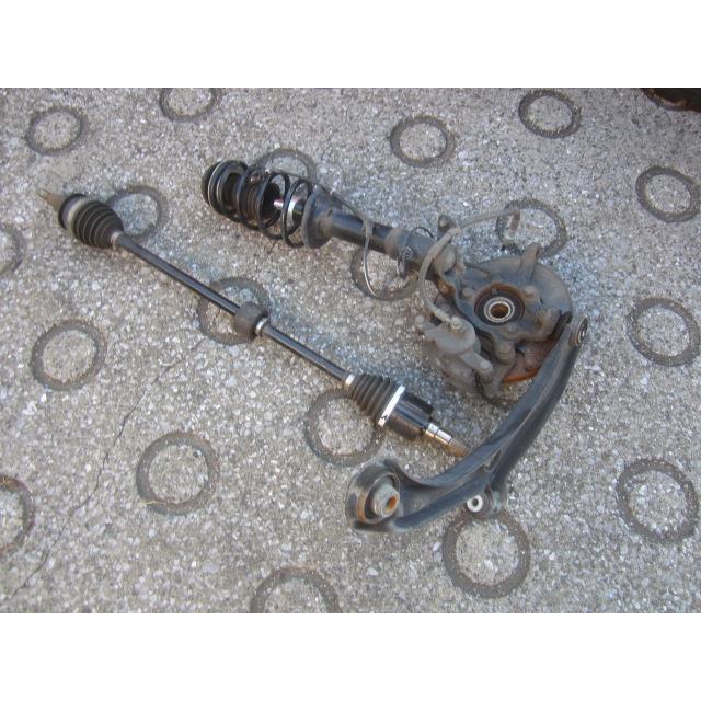 ソリオ MA26S 右フロントストラットASSY  41601-81P01　個人宅への配送不可商品