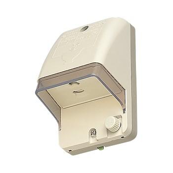 パナソニック WK2111K アースターミナル付フル防水コンセント(1コ用)(露出・埋込両用) | Panasonic