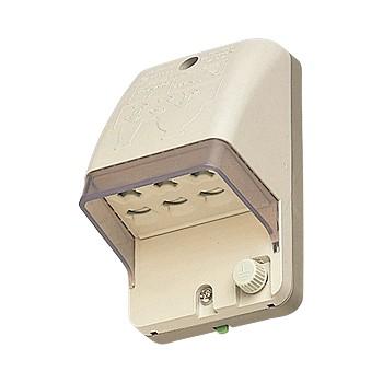 パナソニック WK2113K アースターミナル付フル防水コンセント(3コ用)(露出・埋込両用) | Panasonic