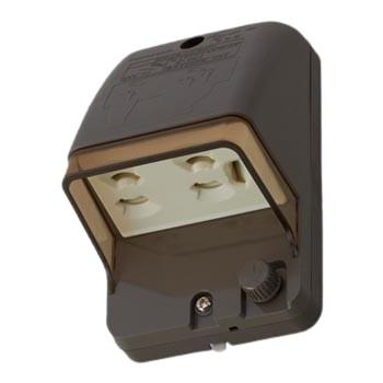 パナソニック WK41029A フル接地防水コンセント(抜け止め式・アースターミナル付) (露出・埋込両用)(ブラウン) | Panasonic