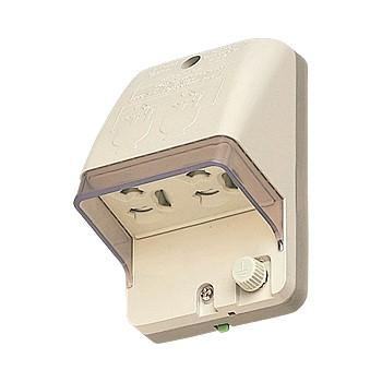 パナソニック WK4105 フル接地防水ダブルコンセント(抜け止め式・アースターミナル付)(露出・埋込両用) | Panasonic