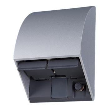 パナソニック WK4672S スマート接地防水ダブルコンセント(防水・防塵保護カバー付)(アースターミナル付)(露出・埋込両用)(ホワイトシルバー) | Panasonic