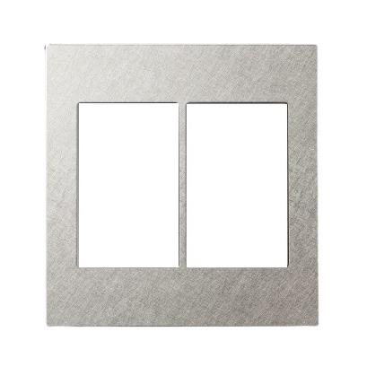 パナソニック WTA9602S アドバンスシリーズ エクストラメタルスイッチプレート(2連用)(バイブレーション仕上げ)(シルバー) | Panasonic