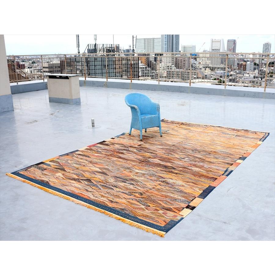 モロッコキリム 特大 アフニフ 400x245cm 緻密な波模様 手織りの画像