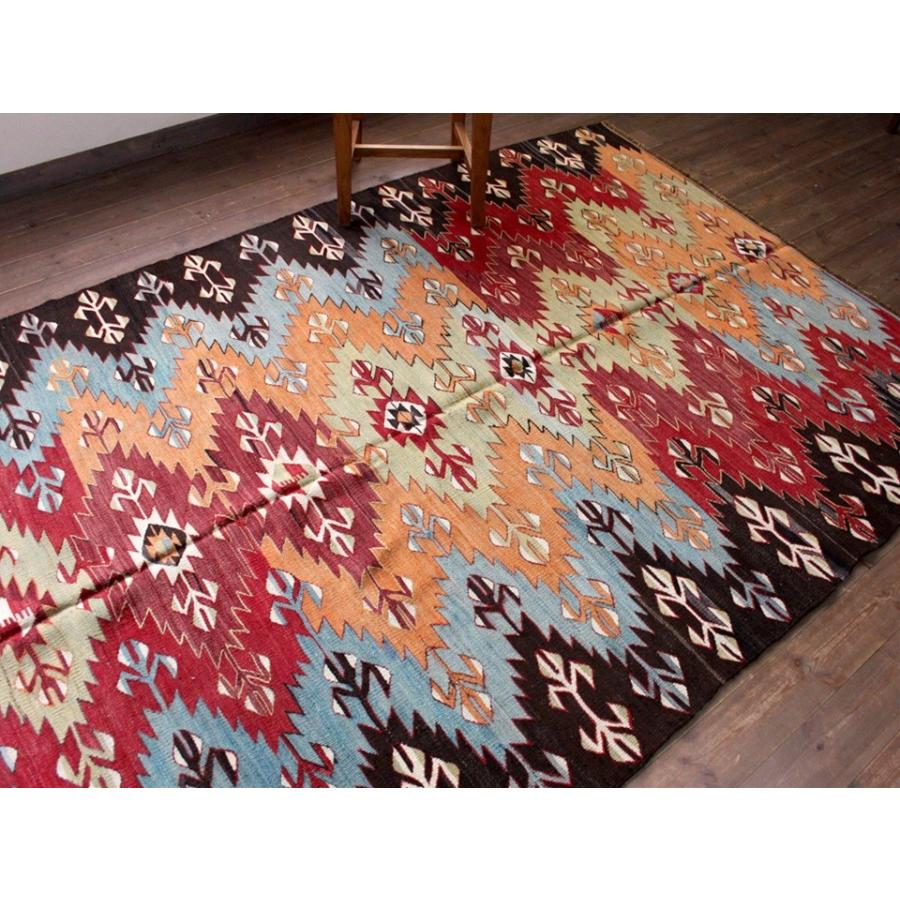 オールドキリム コンヤ/ケッレ 赤 水色 オレンジのジグザグ