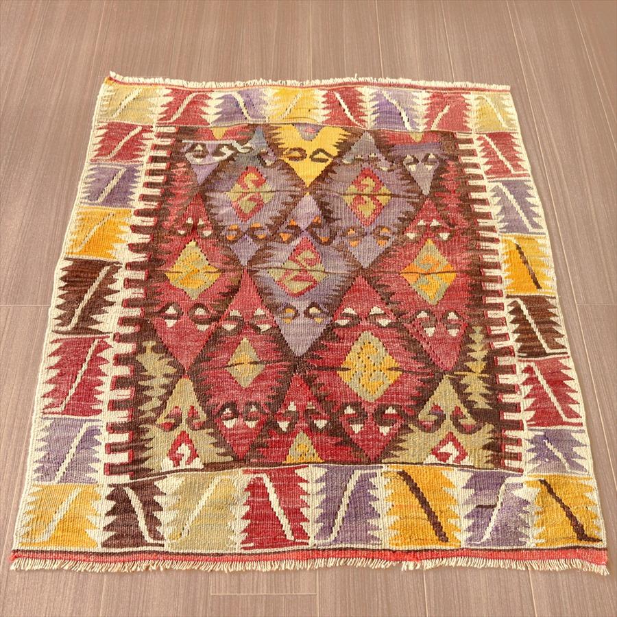 オールドキリム シブリヒサル/チェイレキ 101x88cm 連なるエリベリンデ