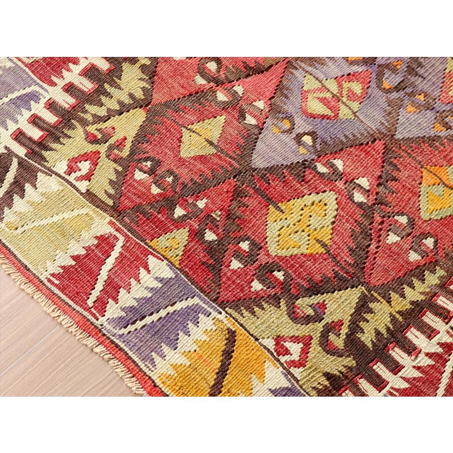オールドキリム シブリヒサル/チェイレキ 101x88cm 連なるエリベリンデ