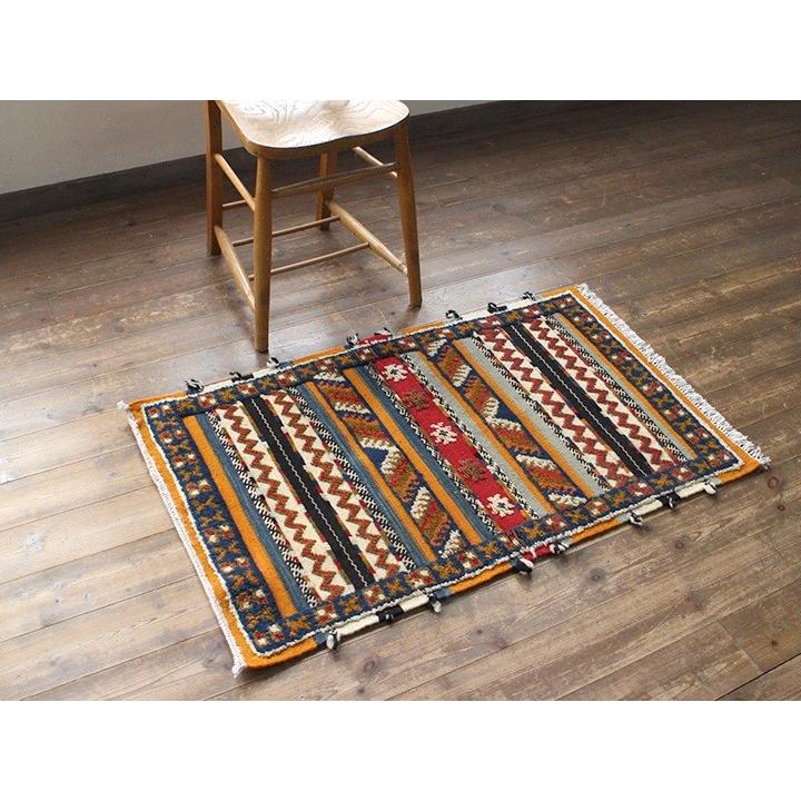 モロッコキリム タズナフト 103x65cm 凹凸のあるパイル織りミックス