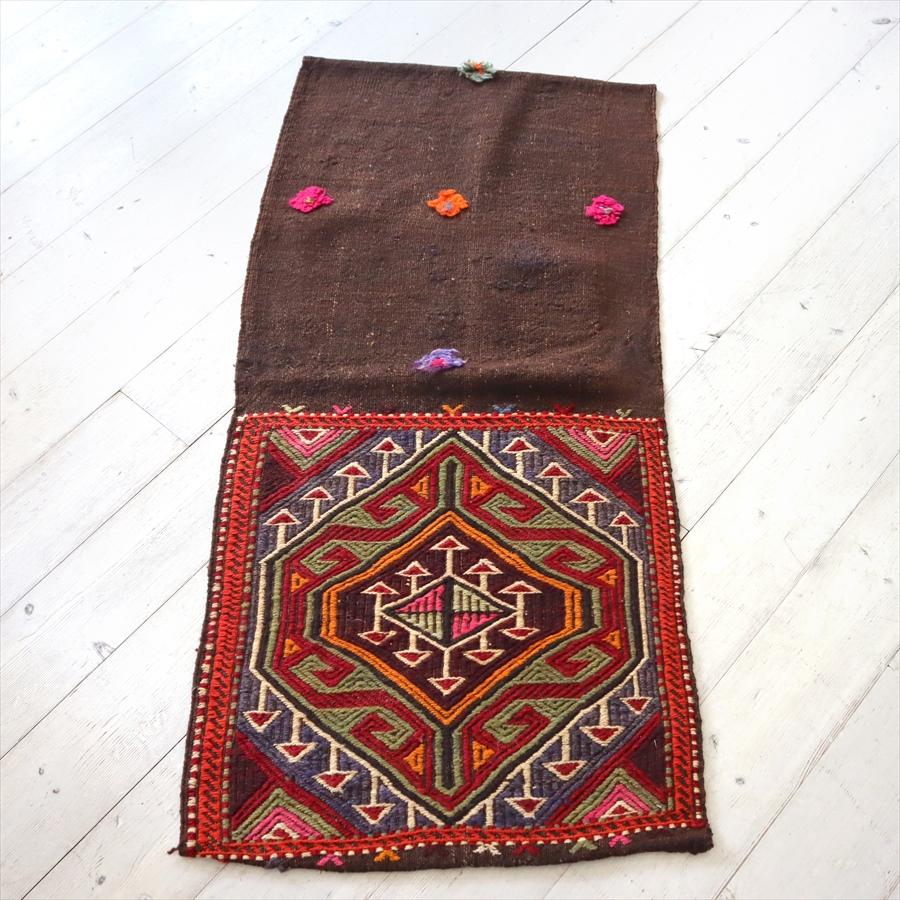 オールドキリム サドルバッグを開いたカットピース 100x45cm ジジム＆ジリ | ブランド登録なし