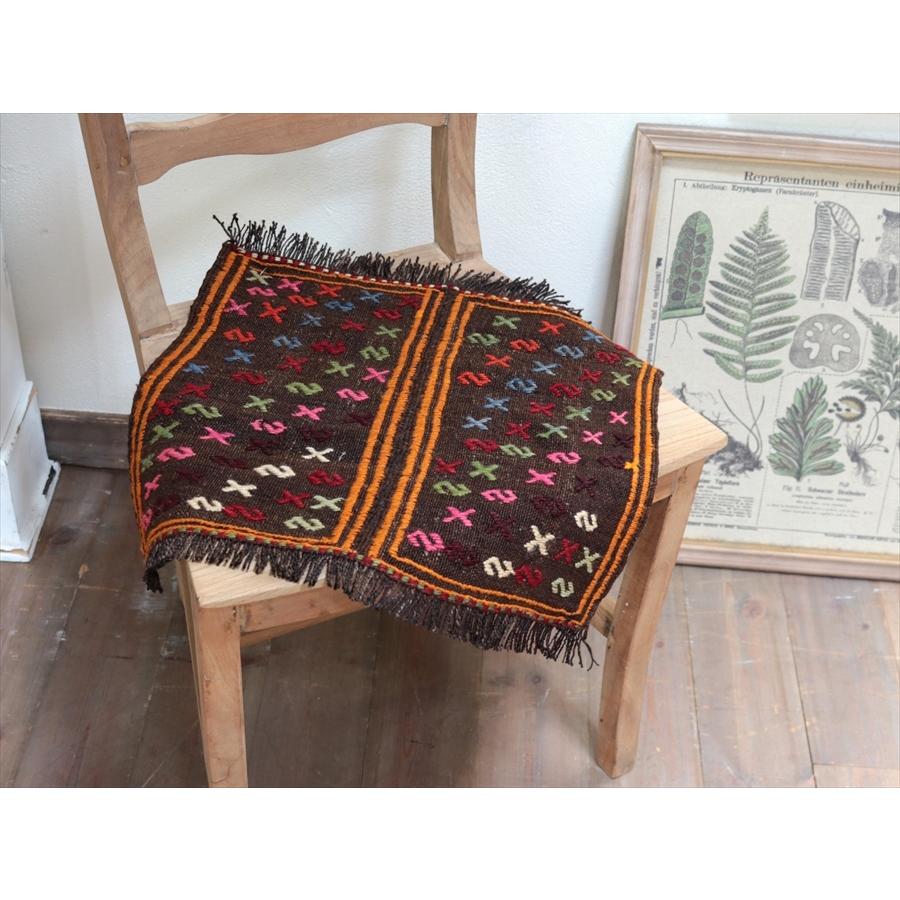 オールドキリム サドルバッグを開いたカットピース 37x45cm カラフルなジジムモチーフ | ブランド登録なし | 04