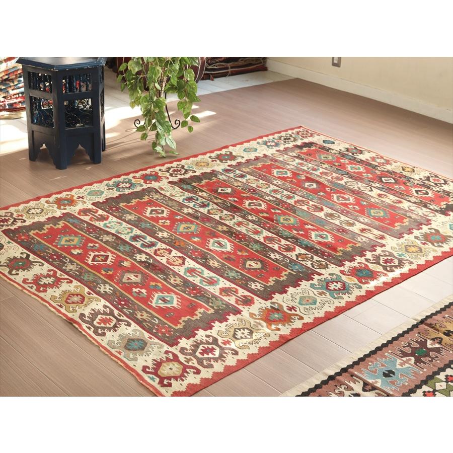 オールドキリム シャルキョイ カリヨラ 204x140cm 赤い5つの