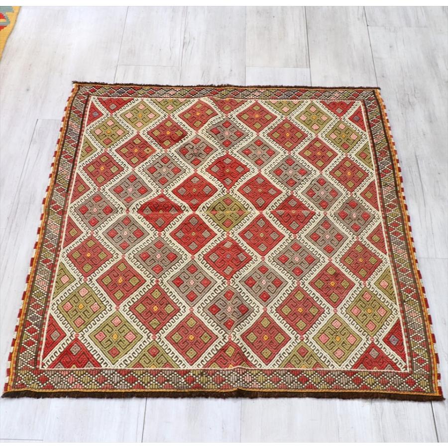 公式の オールドジジム キリム 127x107cm シブリヒサル 連なるひし形 インプレッションオブギャッベ 通販 Yahoo ショッピング 美しい Korridas Com