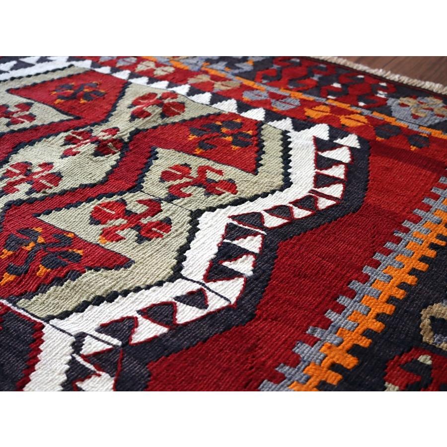 オールドキリム シワス/チェイレキ 128x93cm コチボユヌズ 雄羊の角