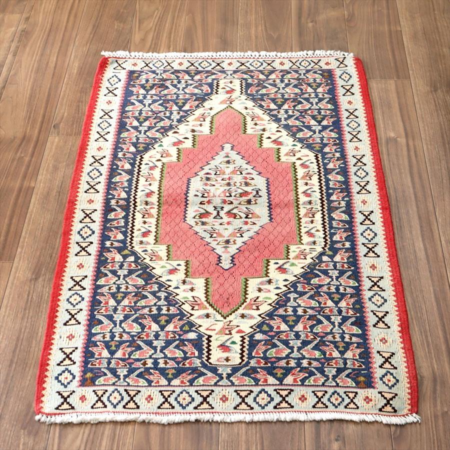 セネキリム/玄関マットサイズ 103x72cm 六角メダリオンと花束の