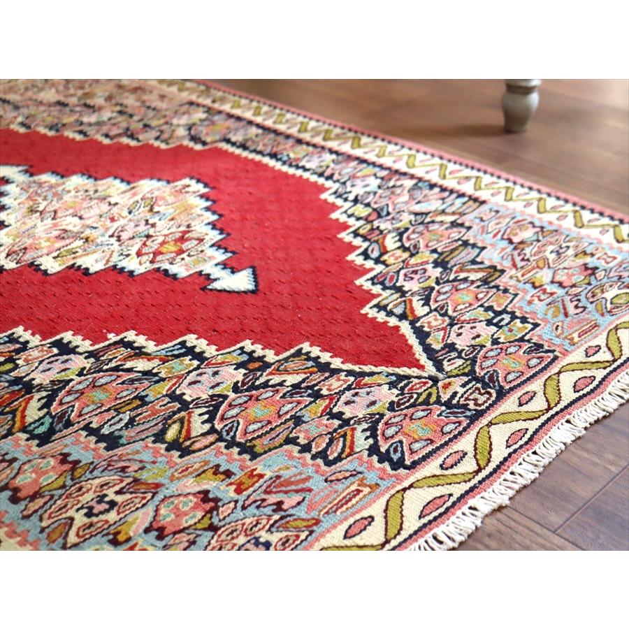 オールドキリム セネ/ヤストゥク 93x70cm 赤い六角メダリオン細かな花束モチーフ | ブランド登録なし | 03